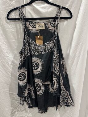 Rhea NWT High-Low Tank Top - One Size